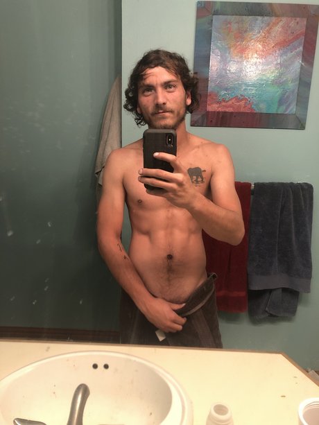 Photo nue de fuite OnlyFans de Cody V