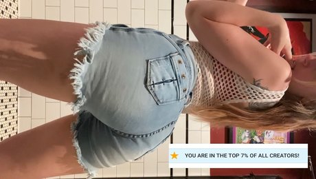 Full Vids On Feed