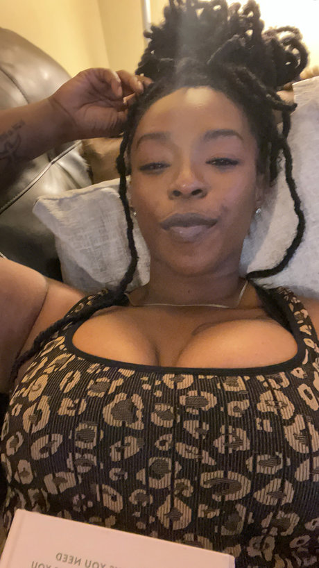 Ebony Belle