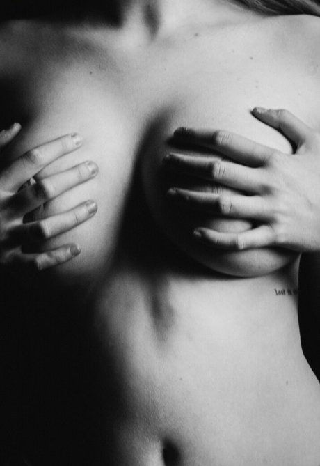 Photo nue de fuite OnlyFans de Katya Sitak