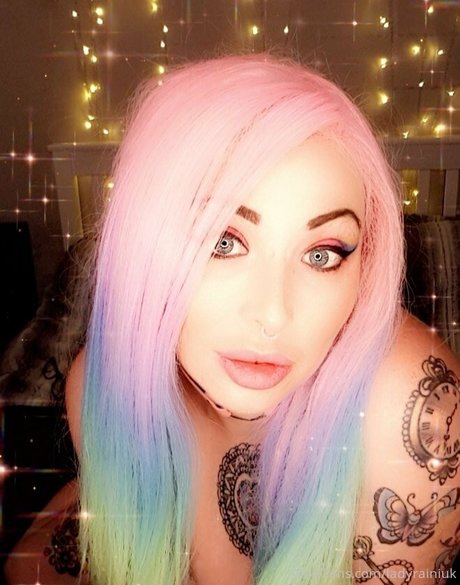 Queenrainifree