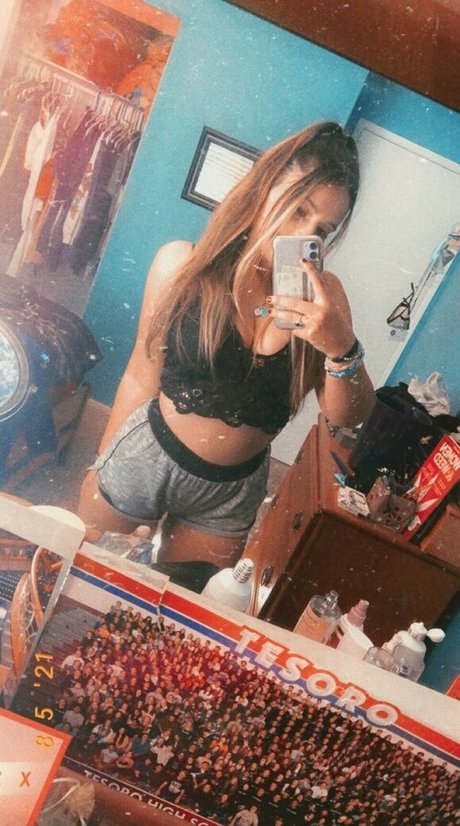 Photo nue de fuite OnlyFans de Loowcutie