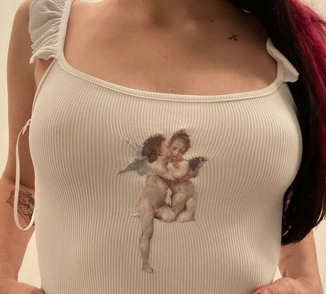 Photo nue de fuite OnlyFans de Cherry Bella