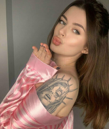 Photo nue de fuite OnlyFans de Kirakirraa