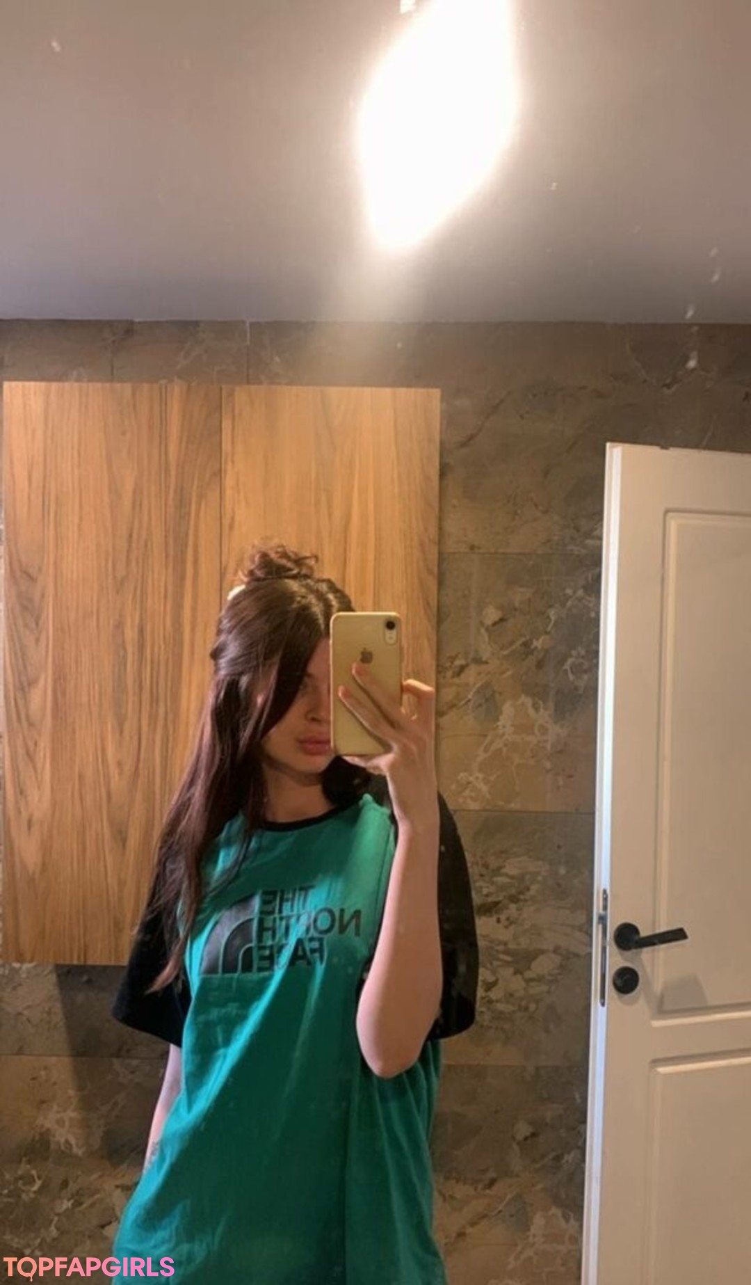 Photo nue de fuite OnlyFans de Kirakirraa #3 Photo nue de fuite OnlyFans de Kirakirraa #3
