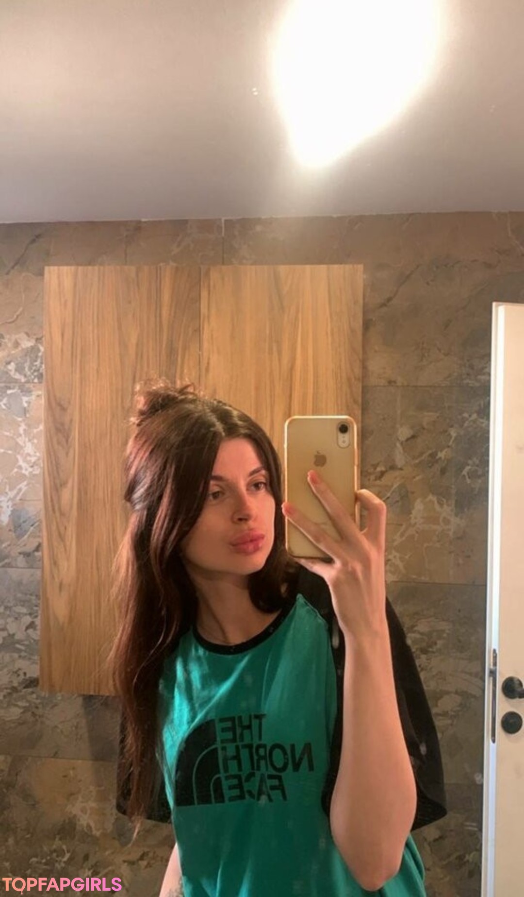 Photo nue de fuite OnlyFans de Kirakirraa #7 Photo nue de fuite OnlyFans de Kirakirraa #7
