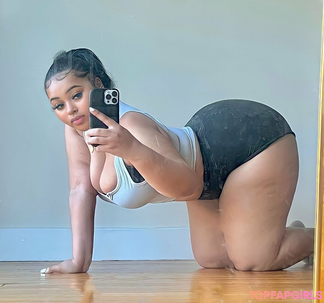 Photo nue de fuite OnlyFans de Prettyfacesznfree #49 Photo nue de fuite OnlyFans de Prettyfacesznfree #49