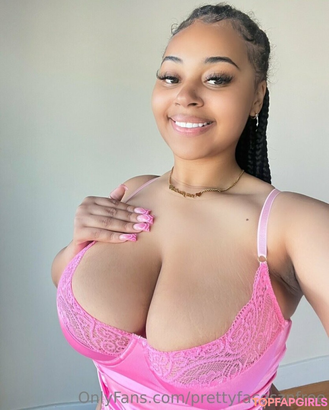 Photo nue de fuite OnlyFans de Prettyfacesznfree #7 Photo nue de fuite OnlyFans de Prettyfacesznfree #7