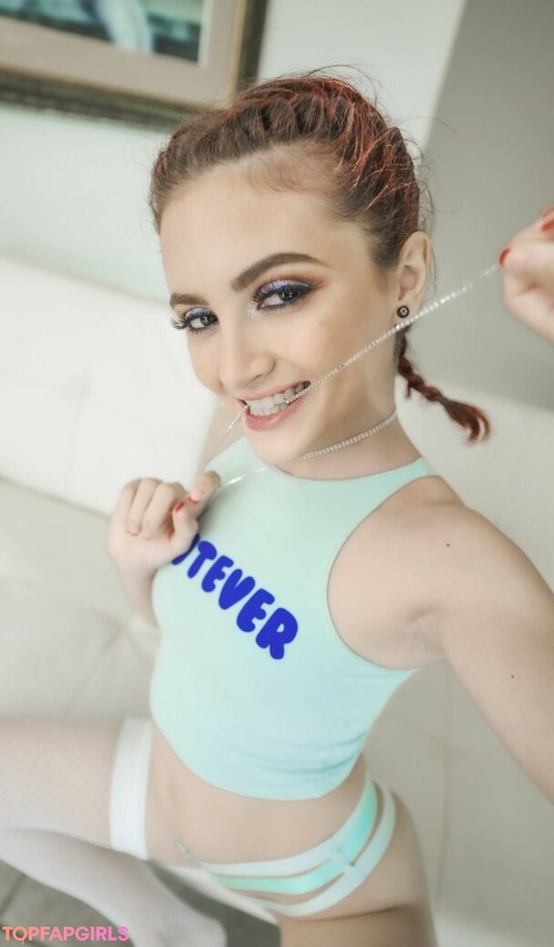Photo nue de fuite OnlyFans de Lola Fae #155 Photo nue de fuite OnlyFans de Lola Fae #155