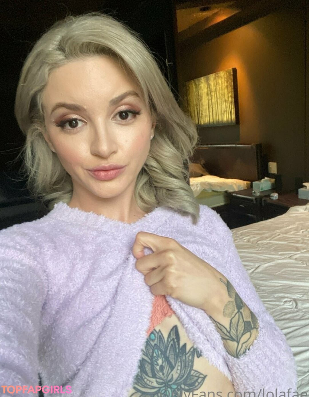 Photo nue de fuite OnlyFans de Lola Fae #16 Photo nue de fuite OnlyFans de Lola Fae #16