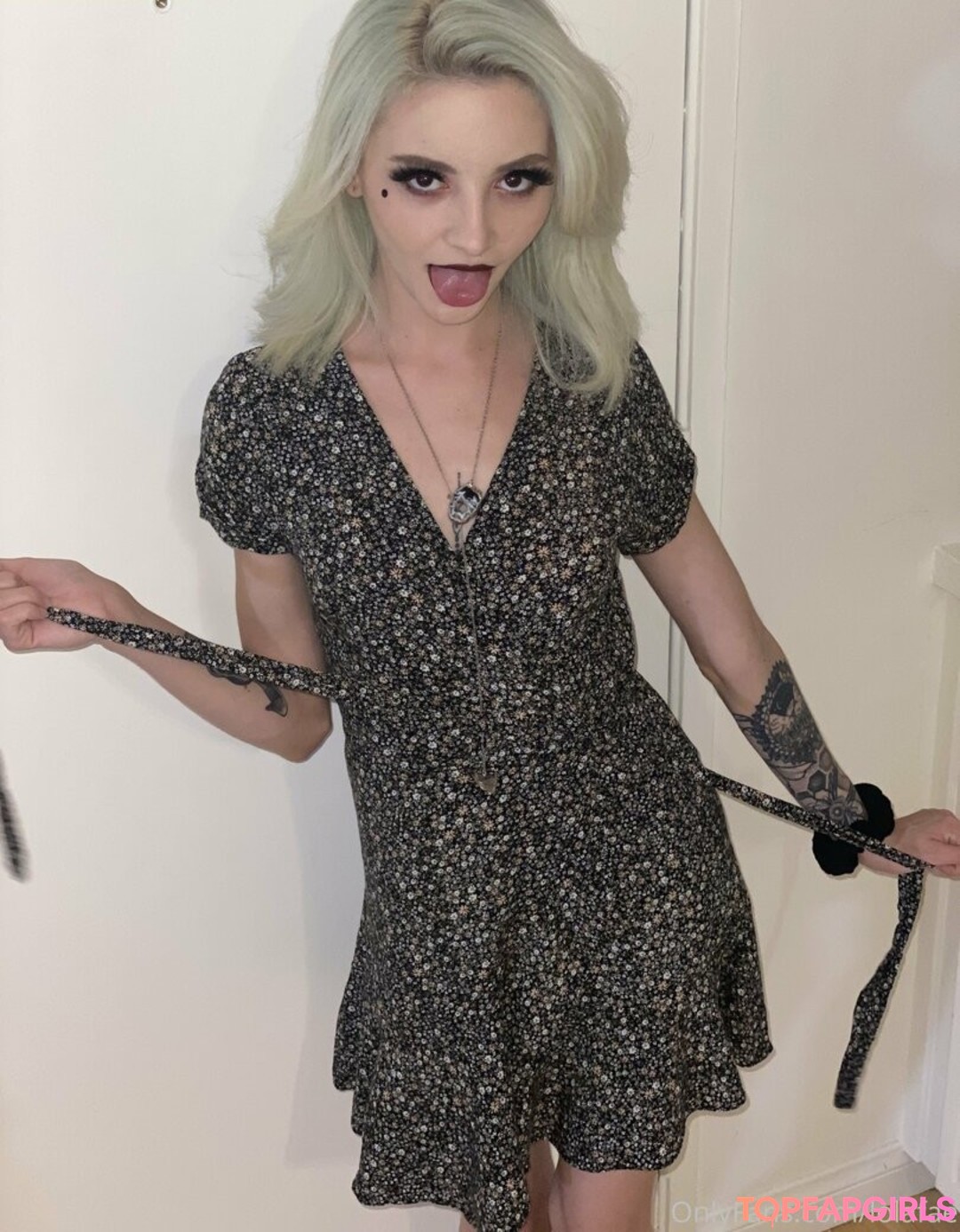 Photo nue de fuite OnlyFans de Lola Fae #612 Photo nue de fuite OnlyFans de Lola Fae #612