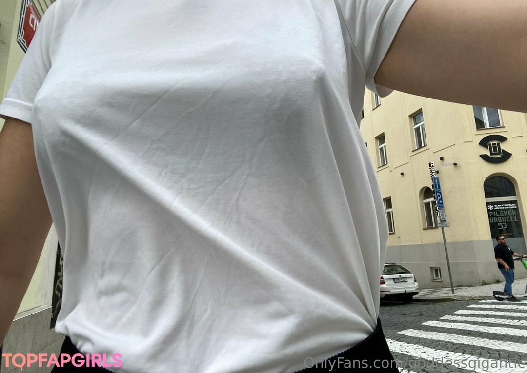 Photo nue de fuite OnlyFans de Goddessgigantic #91 Photo nue de fuite OnlyFans de Goddessgigantic #91