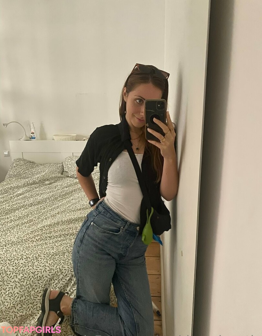 Photo nue de fuite OnlyFans de Goddessgigantic #96 Photo nue de fuite OnlyFans de Goddessgigantic #96