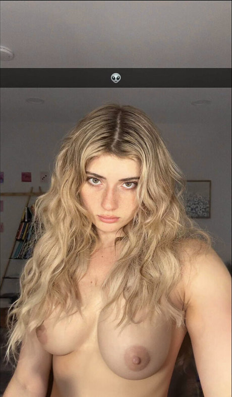 Photo nue de fuite OnlyFans de Faith Ordway Ai Porn