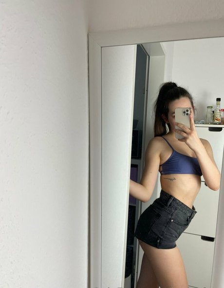 Leyla_free
