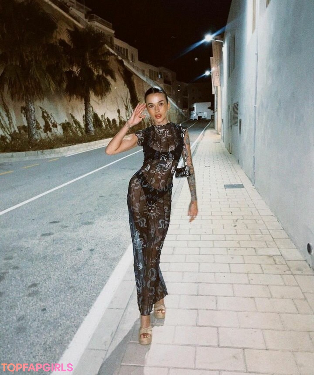 Photo nue de fuite OnlyFans de Janadeoliveira #3 Photo nue de fuite OnlyFans de Janadeoliveira #3