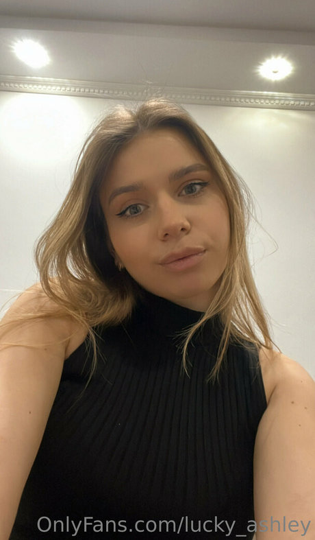 Photo nue de fuite OnlyFans de Luckyashley