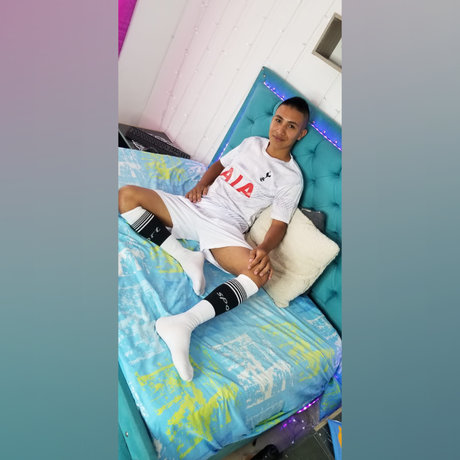 Photo nue de fuite OnlyFans de Santiago Montao