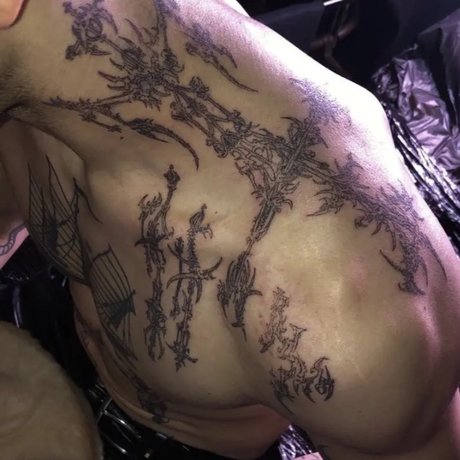 Photo nue de fuite OnlyFans de Sam 18