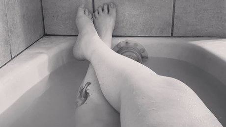 Photo nue de fuite OnlyFans de Charlie
