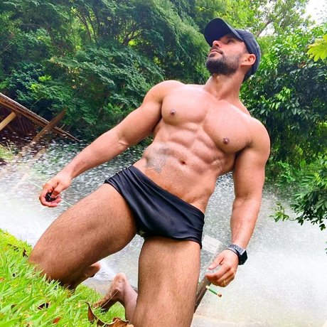 Photo nue de fuite OnlyFans de Romullo Px