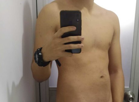 Photo nue de fuite OnlyFans de Sebastian Warner