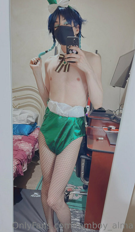 Femboy_alma