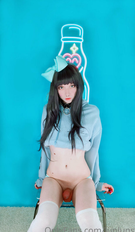 Photo nue de fuite OnlyFans de Lunluns