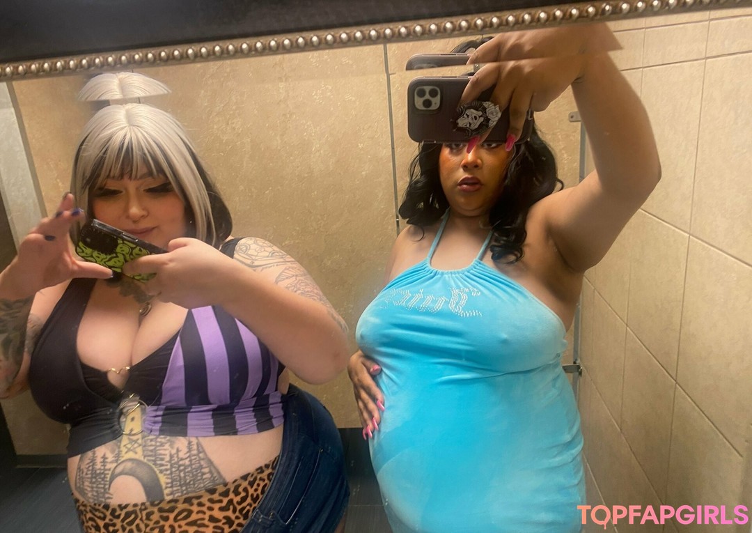 Photo nue de fuite OnlyFans de Reiinapop #1423