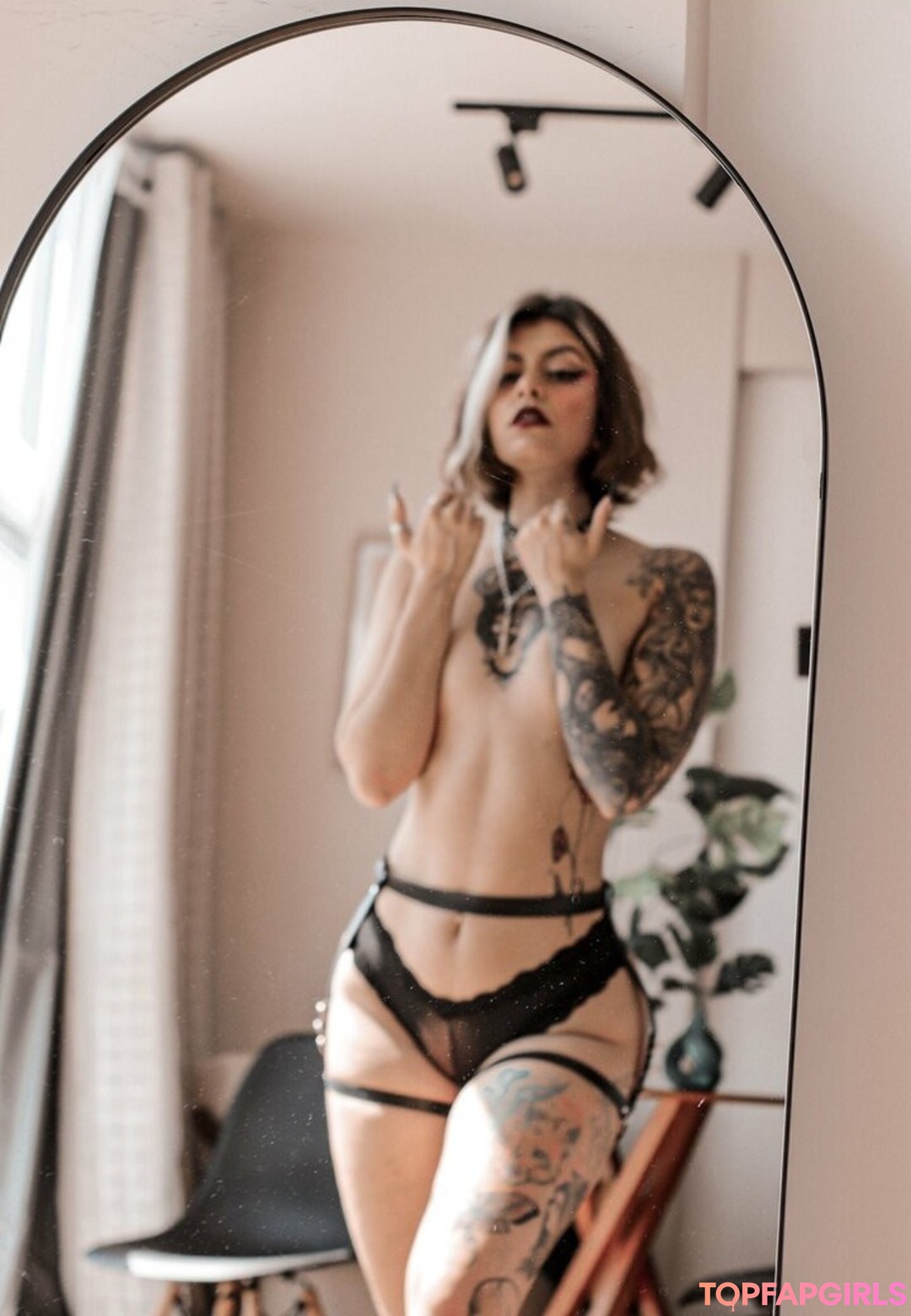 Photo nue de fuite OnlyFans de Hazyharlxt #2 Photo nue de fuite OnlyFans de Hazyharlxt #2