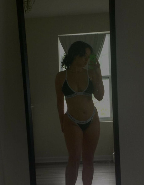 Itzcrissabitxh