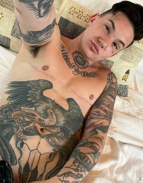 Photo nue de fuite OnlyFans de Nikkihearts