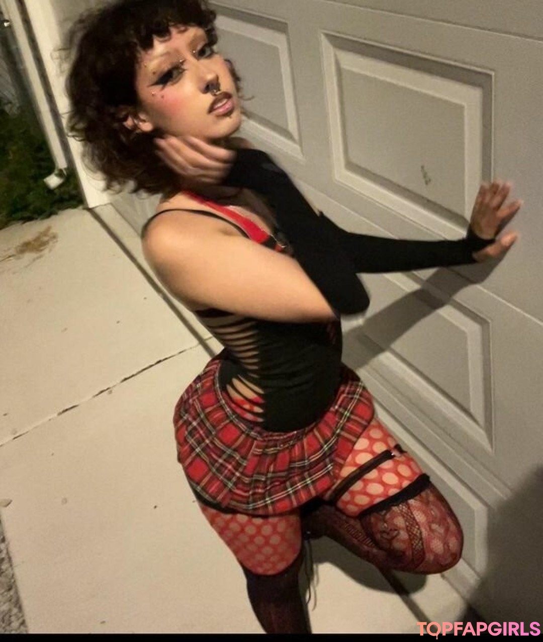 Photo nue de fuite OnlyFans de Zariii444 #4 Photo nue de fuite OnlyFans de Zariii444 #4