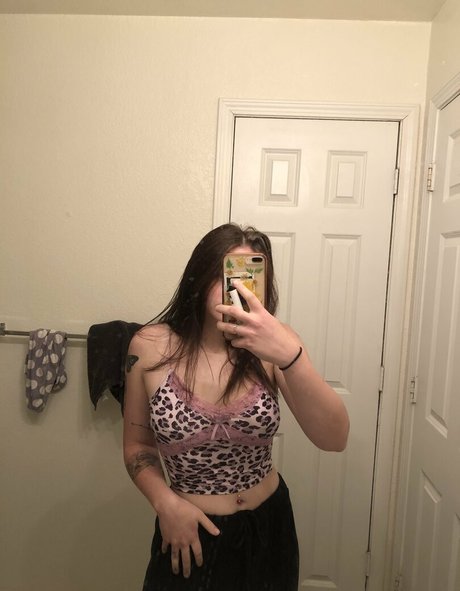 Photo nue de fuite OnlyFans de Cherryjuic