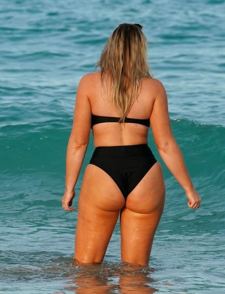 Iskra Lawrence