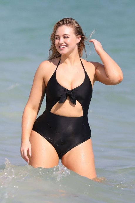 Iskra Lawrence