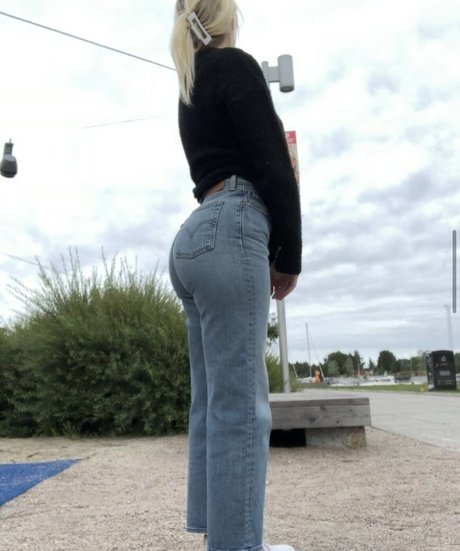 Photo nue de fuite OnlyFans de Arielle Burstrom