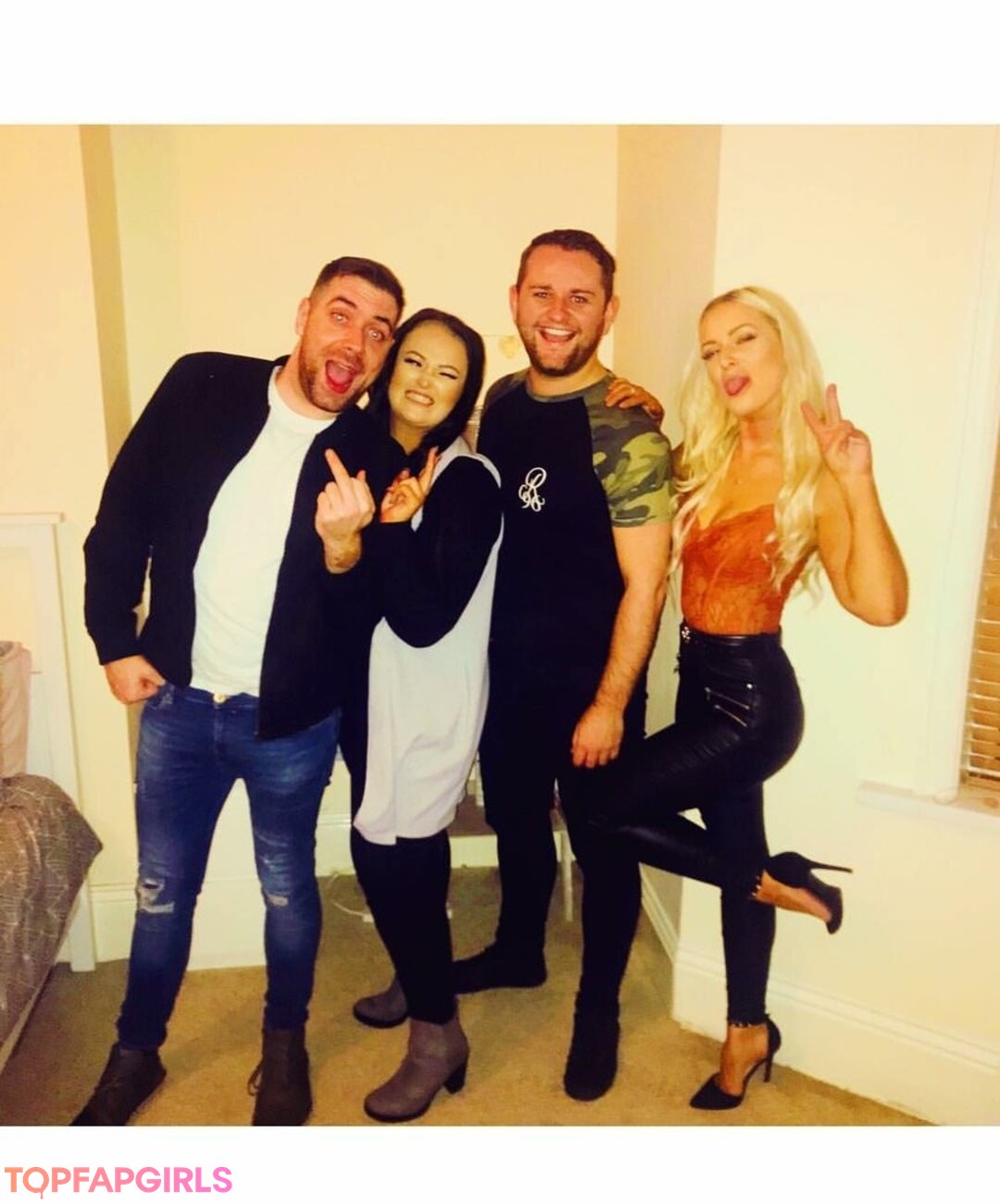 Photo nue de fuite OnlyFans de Viplaurenxx #3 Photo nue de fuite OnlyFans de Viplaurenxx #3