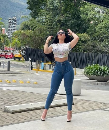 Diosa Canales