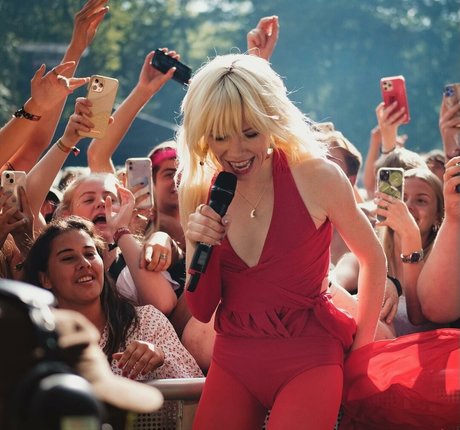 Carly Rae Jepsen
