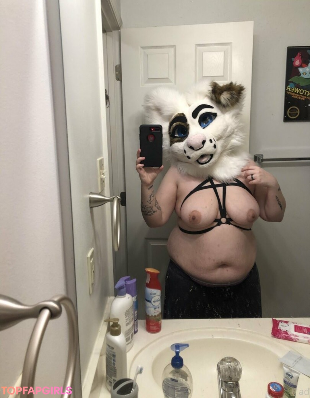 Photo nue de fuite OnlyFans de Saoirsemutt #102 Photo nue de fuite OnlyFans de Saoirsemutt #102