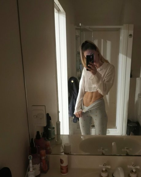 MissAlice_94