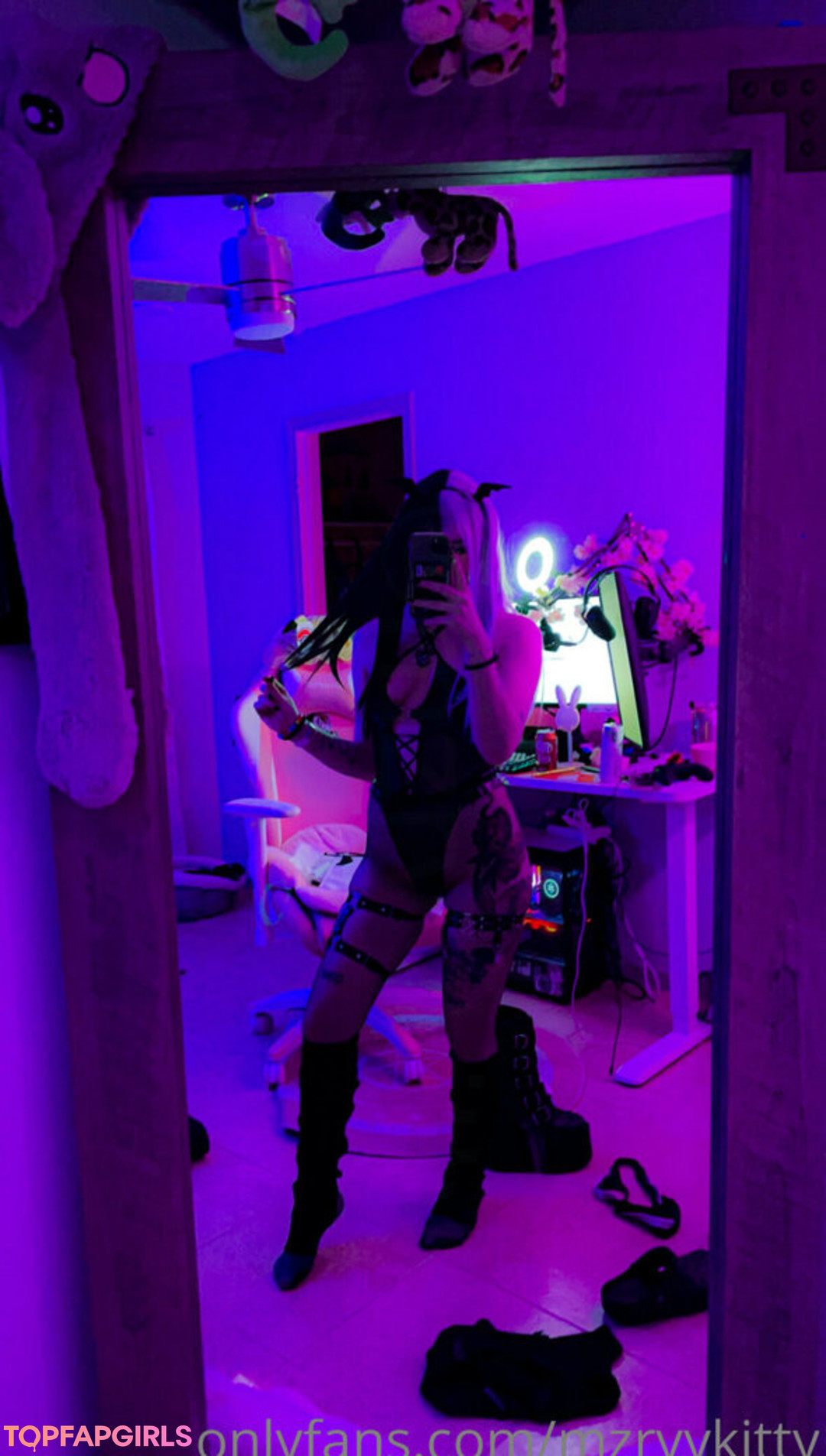 Photo nue de fuite OnlyFans de Pixiemstyfree #66 Photo nue de fuite OnlyFans de Pixiemstyfree #66