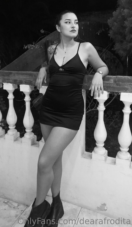 Photo nue de fuite OnlyFans de Rosecamxxx