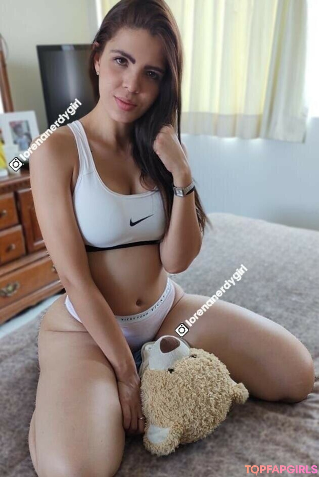 Photo nue de fuite OnlyFans de Lorenanerdygirl #31 Photo nue de fuite OnlyFans de Lorenanerdygirl #31