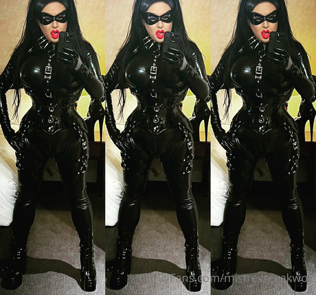Mistressyumi