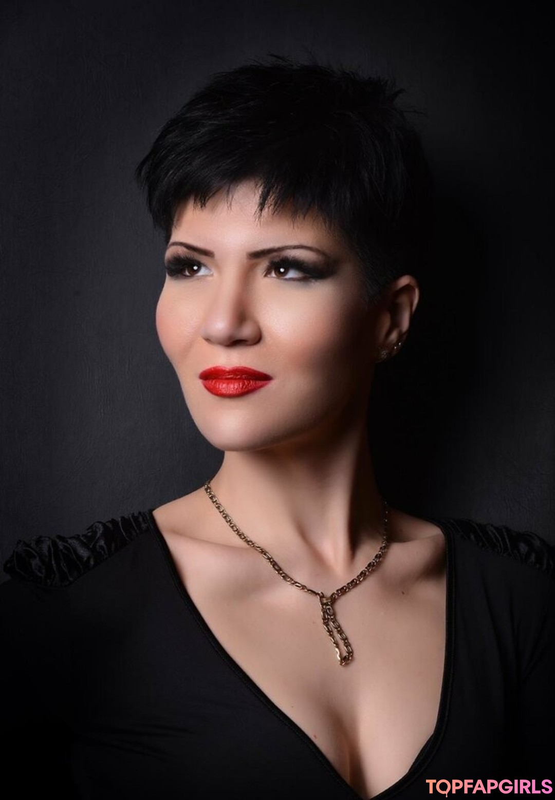 Photo nue de fuite OnlyFans de Mistressalexandra #13 Photo nue de fuite OnlyFans de Mistressalexandra #13