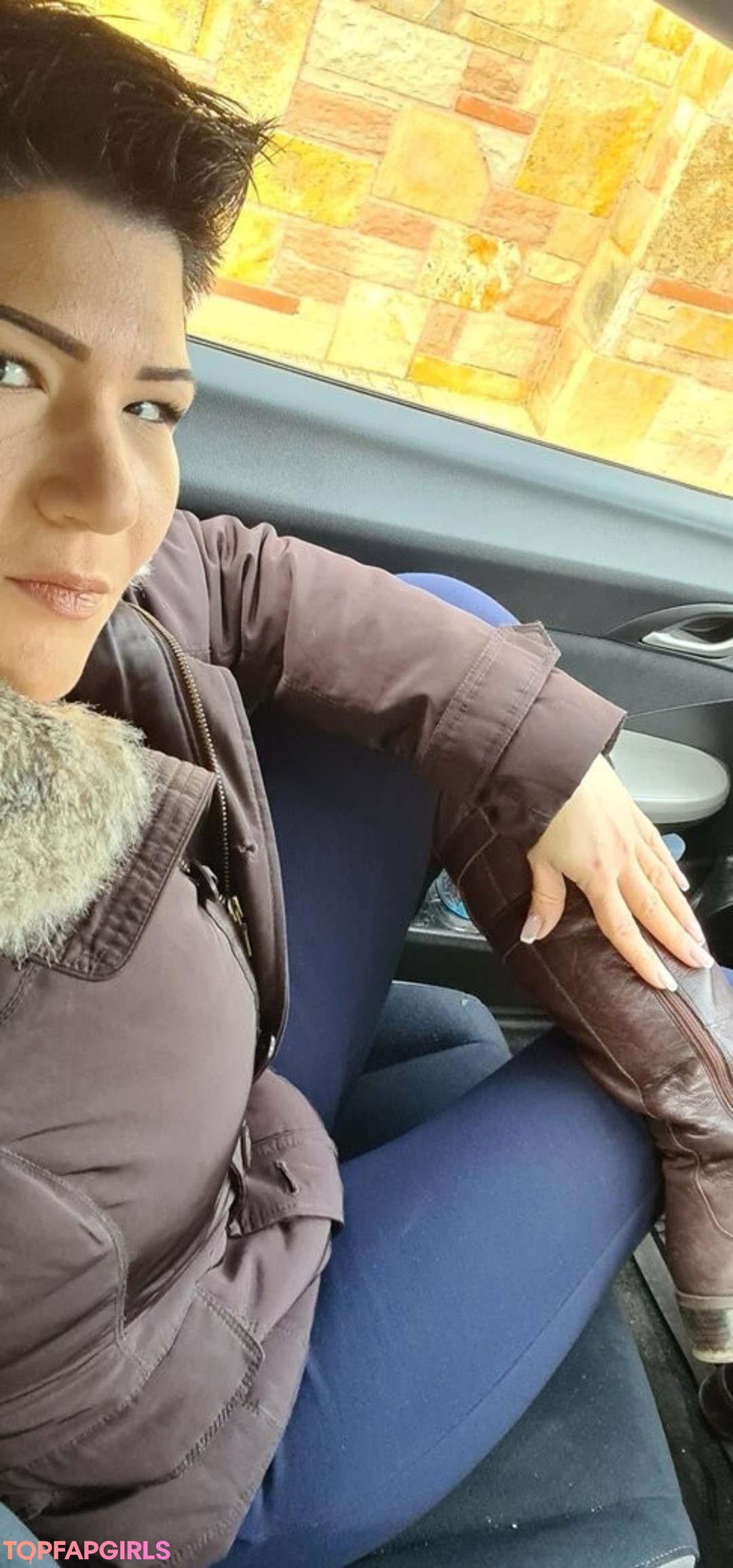 Photo nue de fuite OnlyFans de Mistressalexandra #5 Photo nue de fuite OnlyFans de Mistressalexandra #5