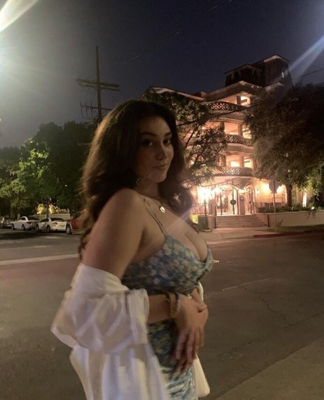 Photo nue de fuite OnlyFans de Imsiiimone