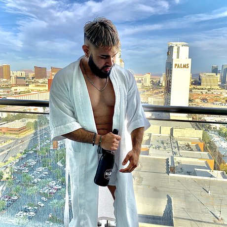 Photo nue de fuite OnlyFans de Ihnternal